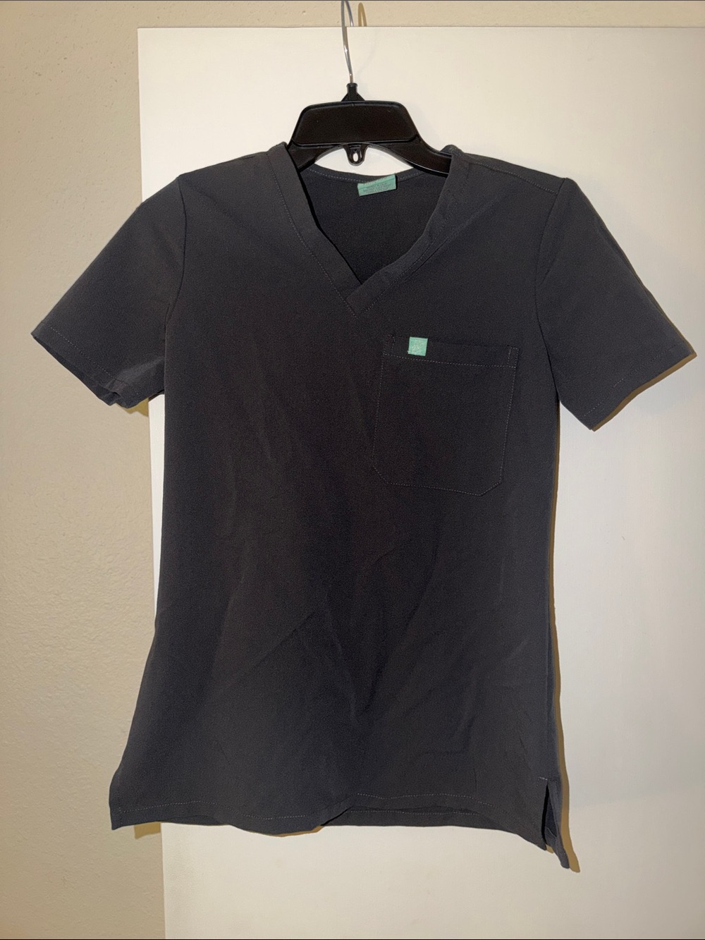 Garde Malade Gray Scrub Top XXS